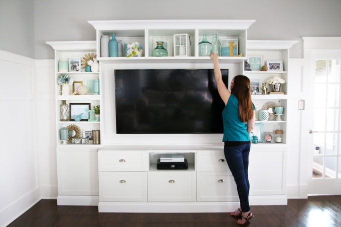 Decorating Shelves for Summer, Shelf Styling on a Large, White Entertainment Unit