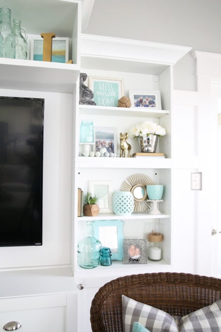 Decorated Shelves, Coastal with Aqua, Mint, and White