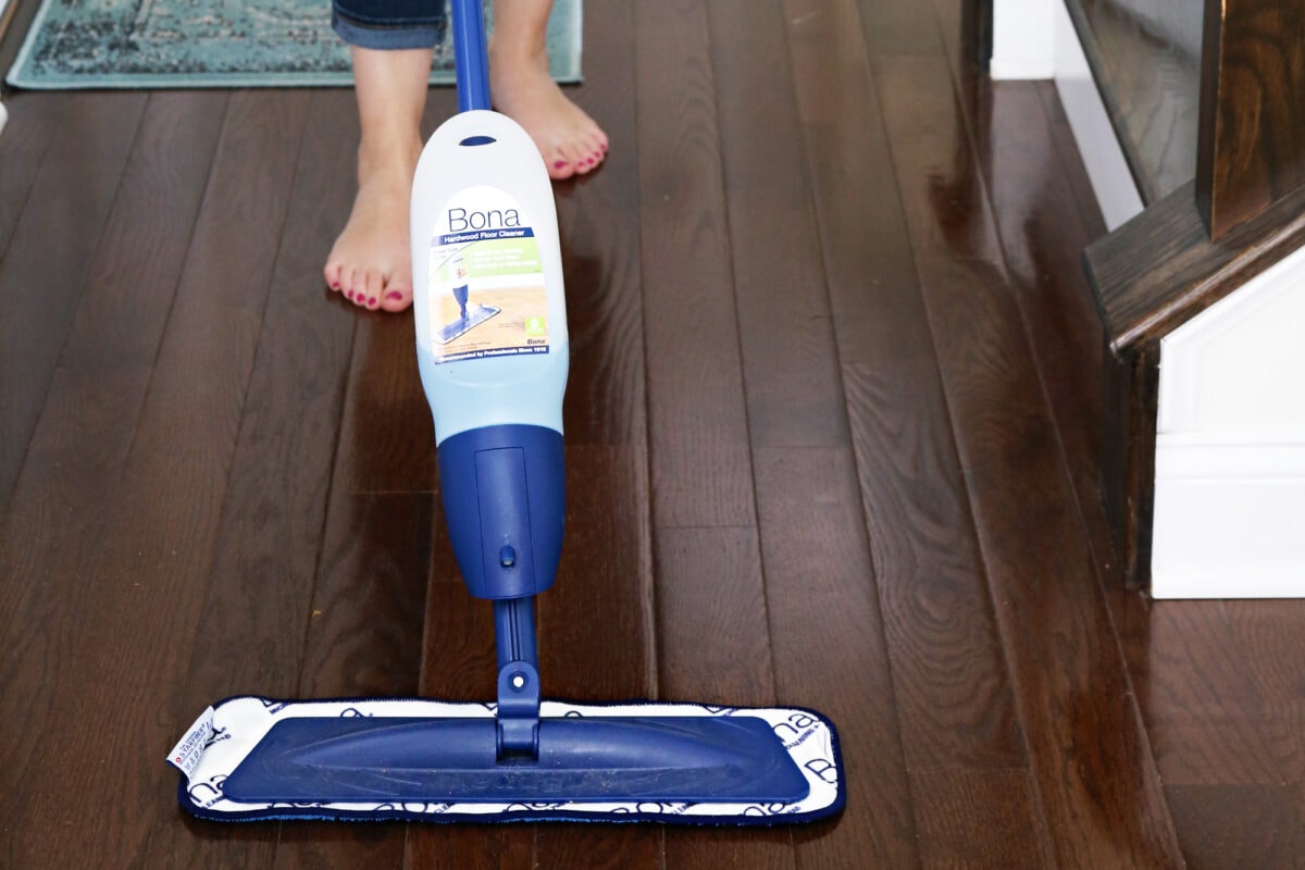 Cleaning Hardwood Floors with a Bona Mop