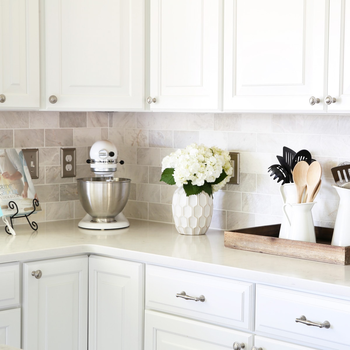 Cleaning Quartz Countertops the Easy Way