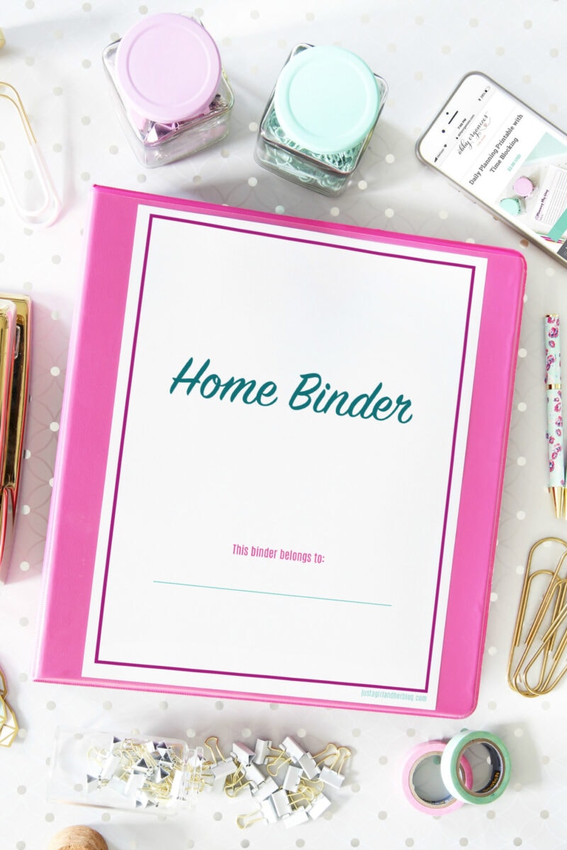 Free Printable Home Binder from justagirlandherblog.com