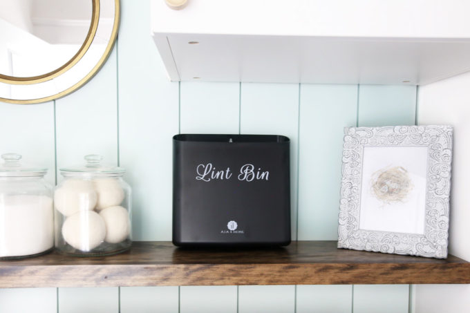 Magnetic Lint Bin Used for Laundry Room Organization