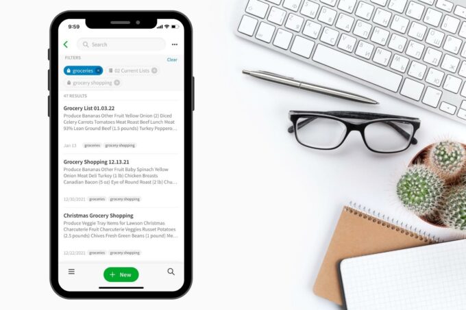 Phone with Grocery Lists in Evernote