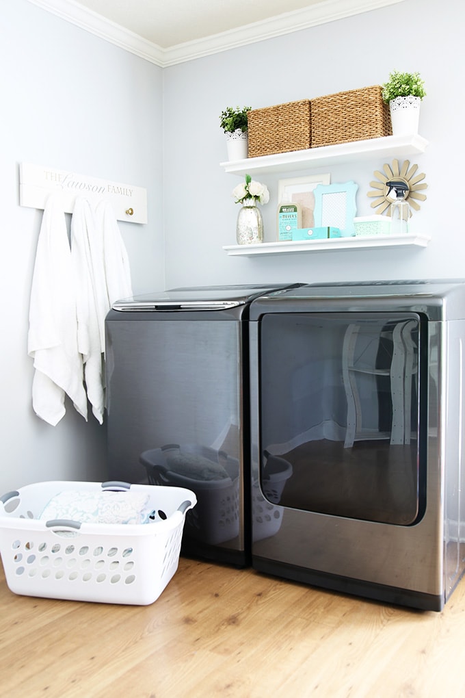 Love how she streamlined her laundry process to make it quicker and easier! Click through to the post to read more!